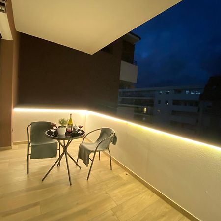 T27 Apartments Free Parking Ingyenes Zart Parkolo Győr Buitenkant foto