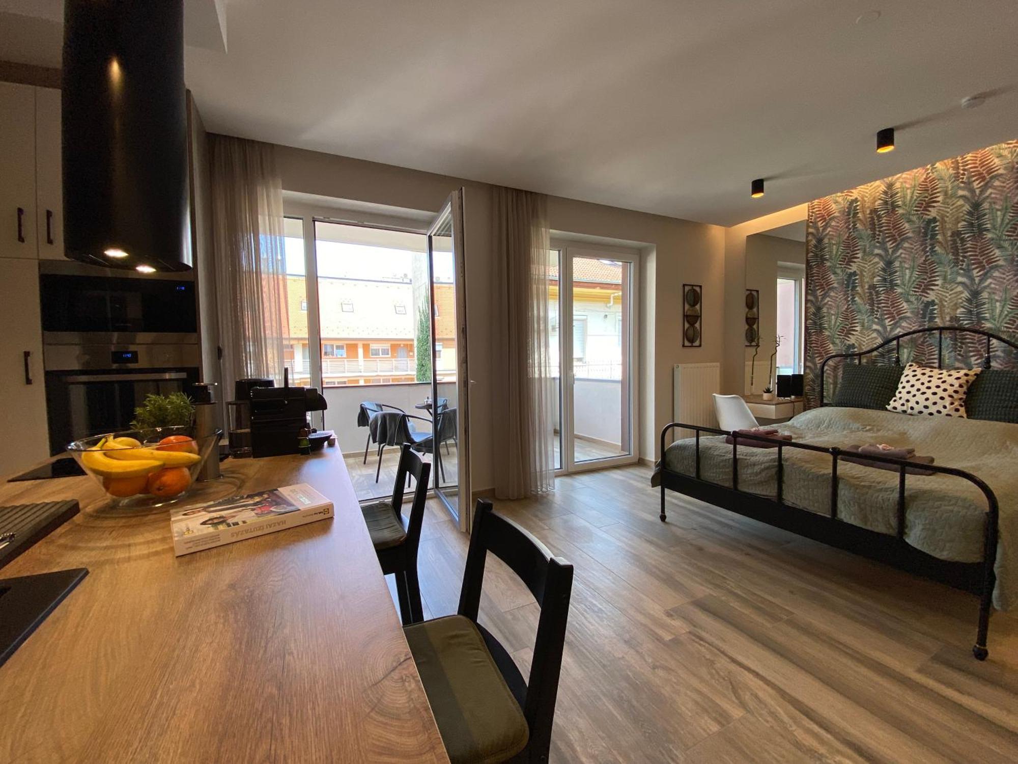 T27 Apartments Free Parking Ingyenes Zart Parkolo Győr Buitenkant foto