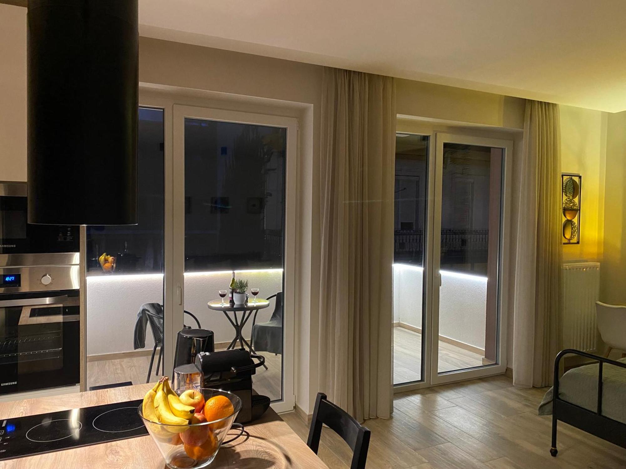 T27 Apartments Free Parking Ingyenes Zart Parkolo Győr Buitenkant foto
