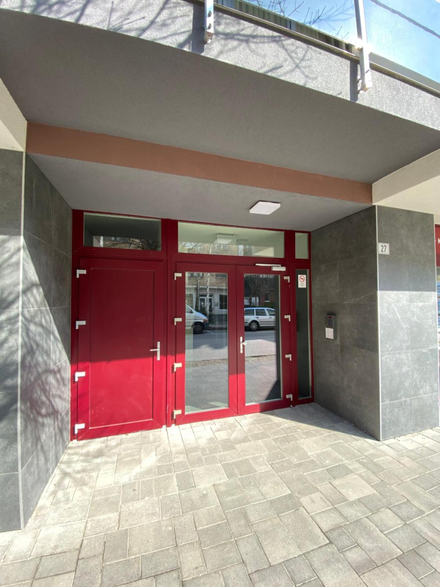 T27 Apartments Free Parking Ingyenes Zart Parkolo Győr Buitenkant foto